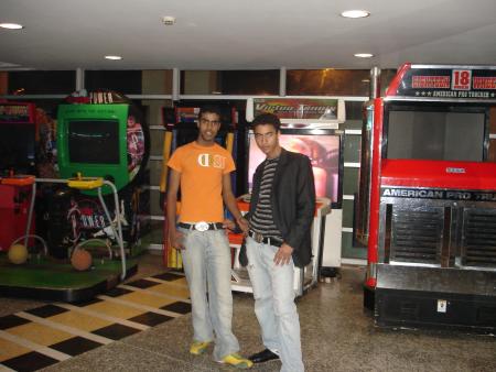 c moi aziz et achraf